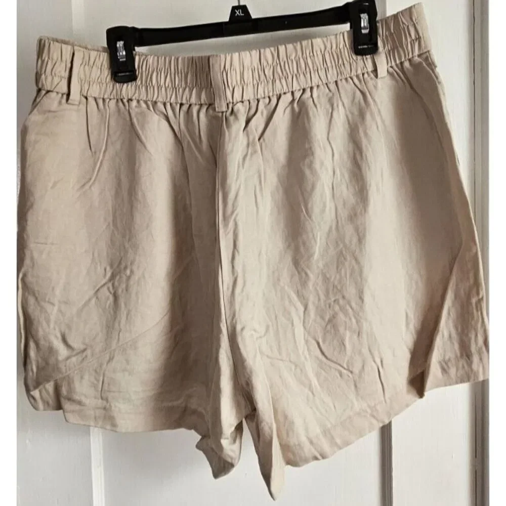 TORRID‎ women shorts lyocell linen blend Tan Sz 14 inseam 5